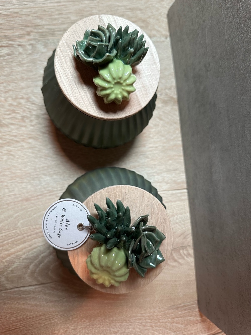 Green Ceramic Succulent Candle Jar with Wooden Lid set of 2 - Picture 4 of 11